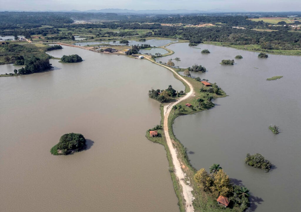 Parques alagáveis em Curitiba - solução de drenagem urbana sustentável baseada na natureza